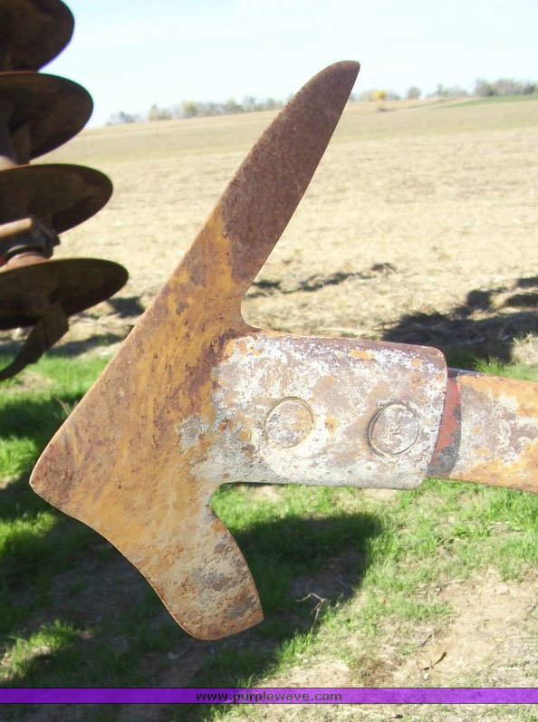 image for item 4166 Krause 4133 33' field cultivator