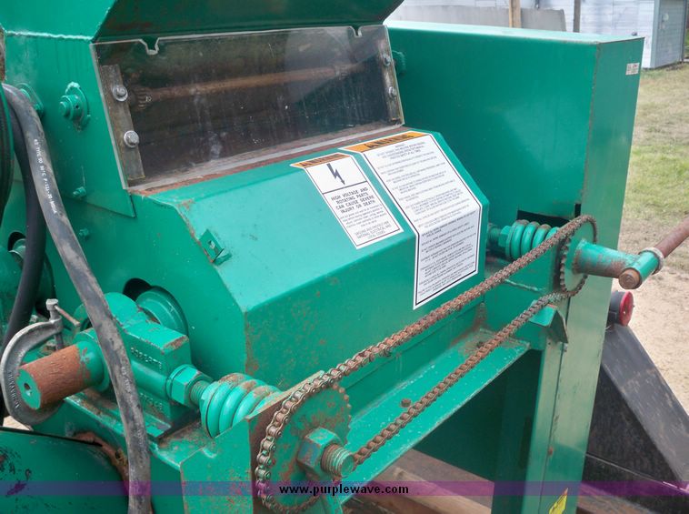 image for item 4276 1990 Davis 200A 10' x 20' roller mill