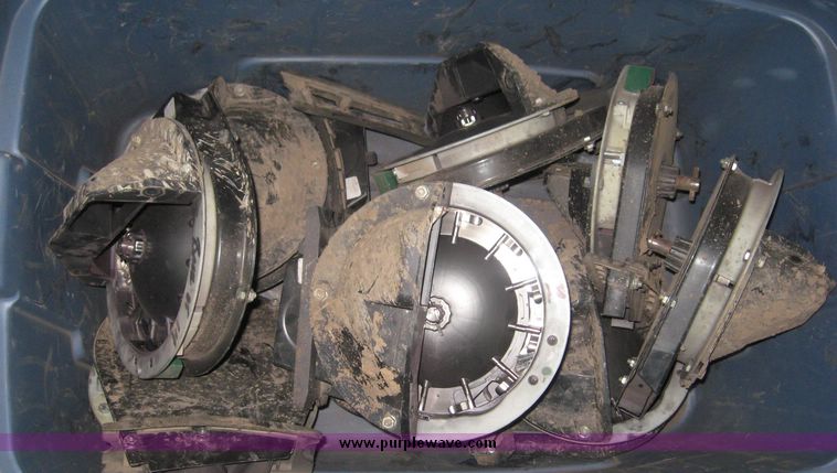 image for item 6398 Kinze 3600 16-31 planter