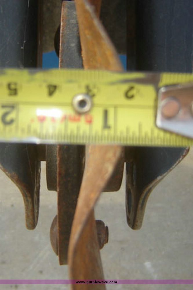 image for item 6398 Kinze 3600 16-31 planter