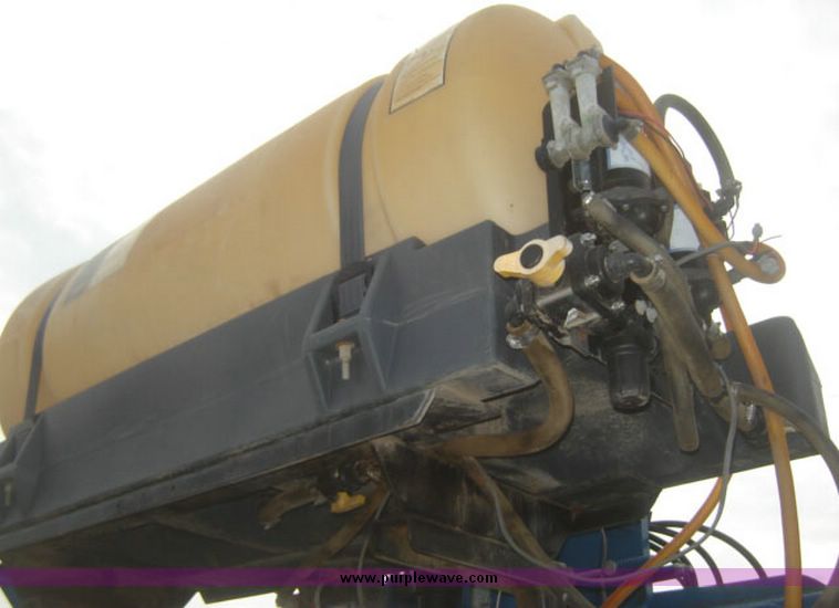 image for item 6398 Kinze 3600 16-31 planter