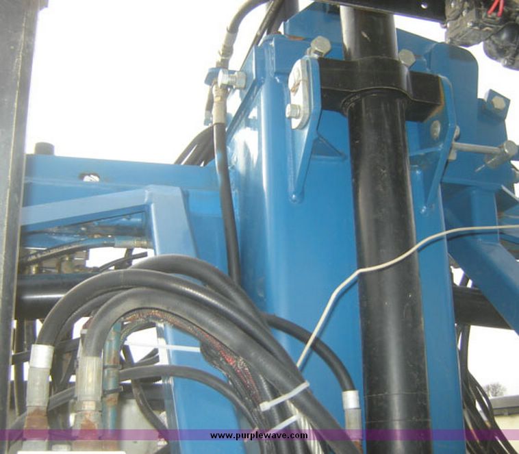 image for item 6398 Kinze 3600 16-31 planter