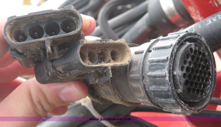 image for item 6400 White 6180 16 row planter