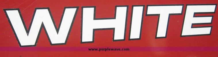 image for item 6400 White 6180 16 row planter