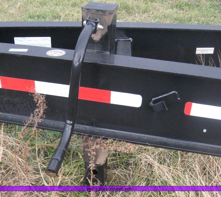 image for item 6402 2006 B-B Sprayer transport trailer