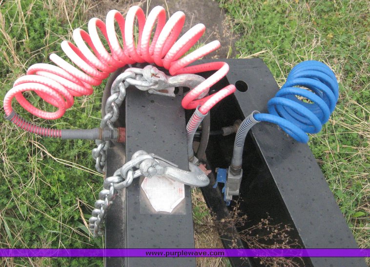 image for item 6402 2006 B-B Sprayer transport trailer