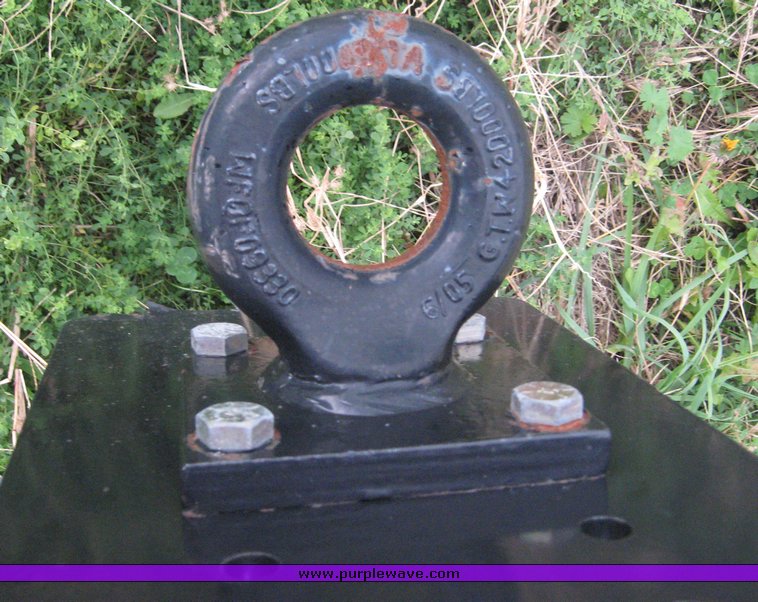 image for item 6402 2006 B-B Sprayer transport trailer