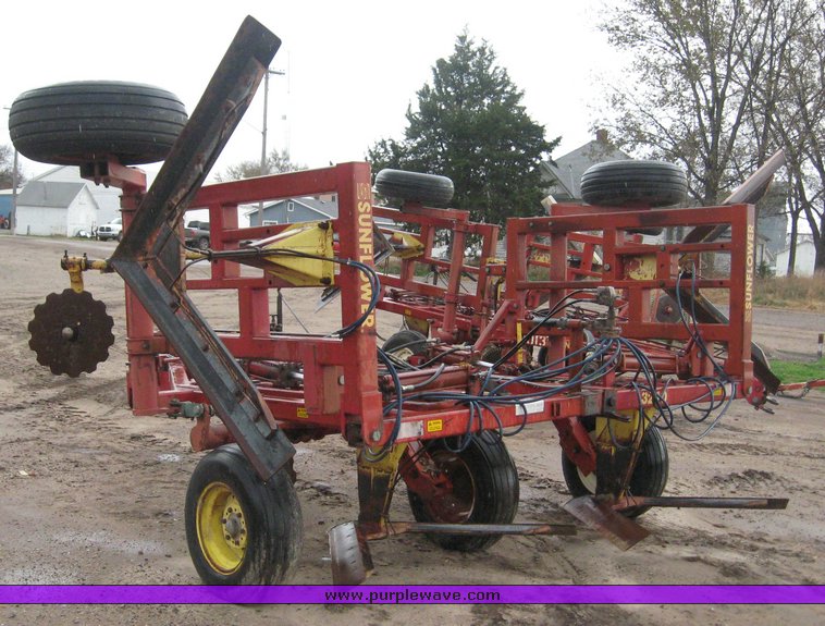 image for item 6404 Sunflower 3240 undercutter V blade with Flo-Trol