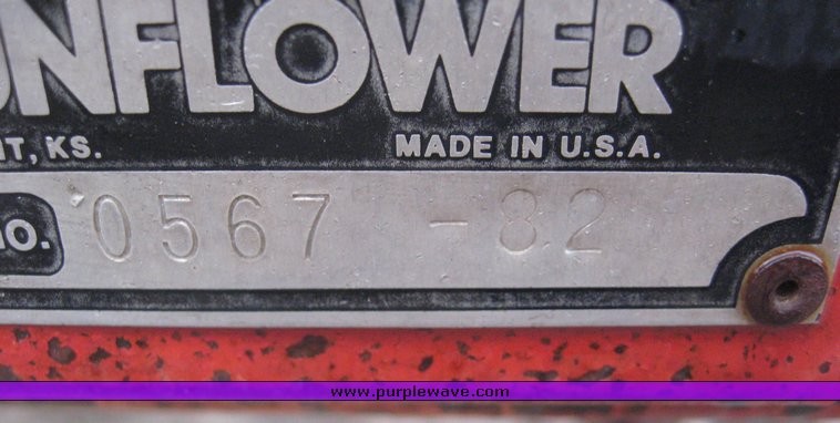 image for item 6404 Sunflower 3240 undercutter V blade with Flo-Trol