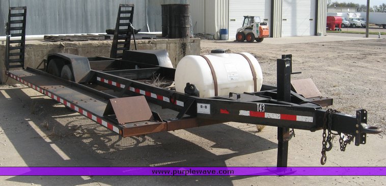 image for item 6406 2000 B-B sprayer trailer