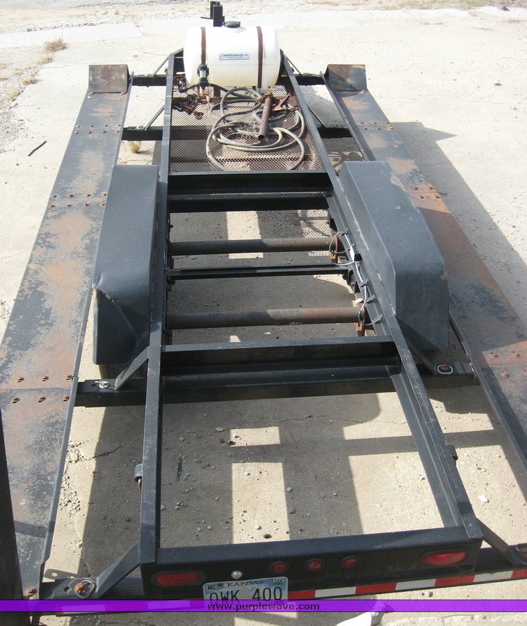 image for item 6406 2000 B-B sprayer trailer