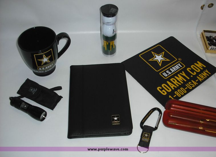 image for item 8849 US Army enthusiast collection