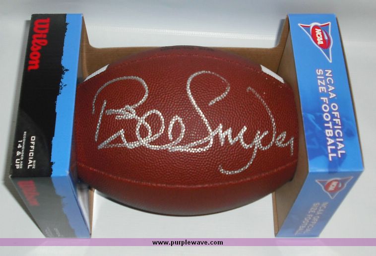 image for item 8850 Kansas State coach Bill Snyder autographed football