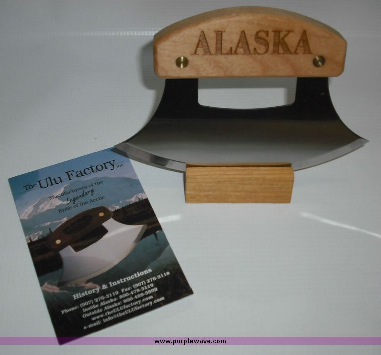 image for item 8851 Alaska ULU knife