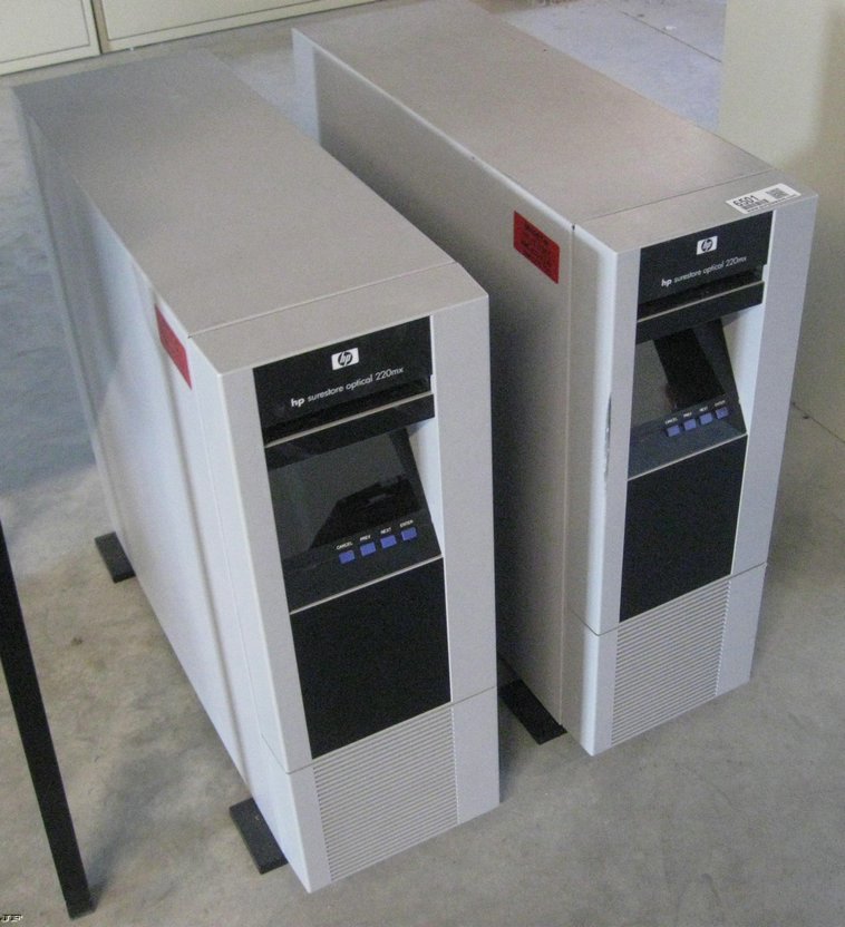 image for item 6501 (2) HP StorageWorks 220mx Opitical 2 drive Jukebox