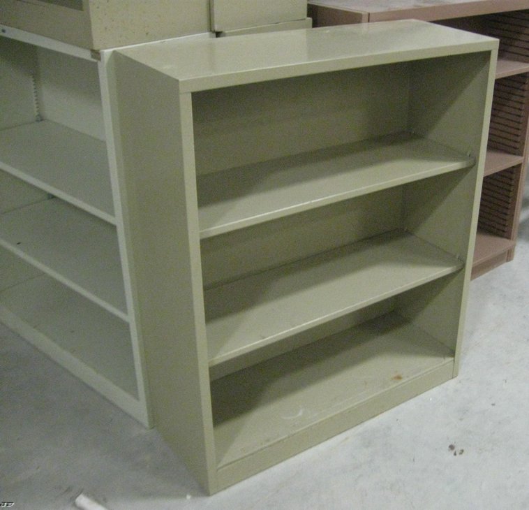 image for item 6510 (18) metal shelving units