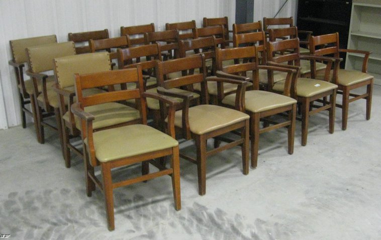 image for item 6511 (21) oak upholstered office chairs