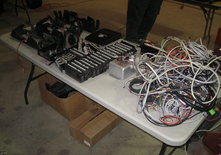 image for item 6519 Assorted public safety equipment