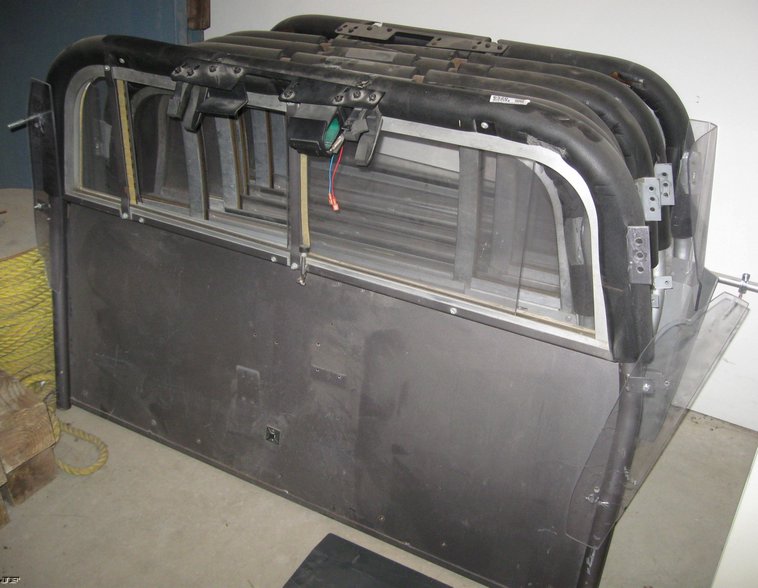 image for item 6520 (15) prisoner partitions