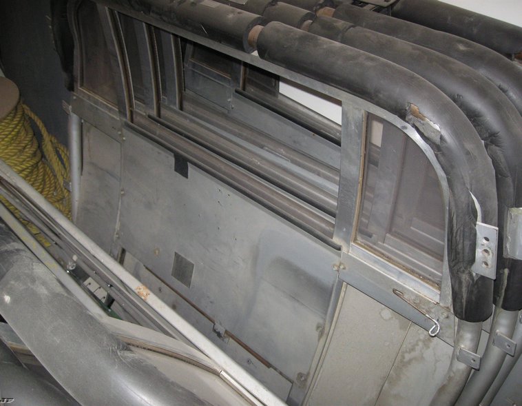 image for item 6520 (15) prisoner partitions