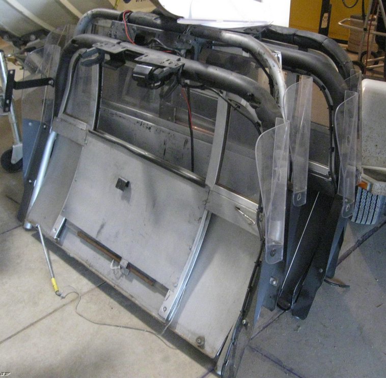 image for item 6520 (15) prisoner partitions