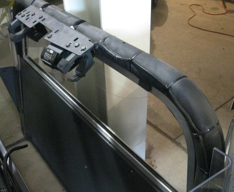 image for item 6520 (15) prisoner partitions