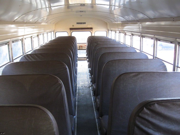 image for item 6521 1993 Ford COWLSB700F 66 passenger school bus