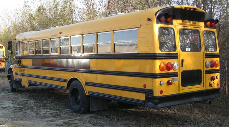 image for item 6522 1998 International 3800 66 passenger school bus