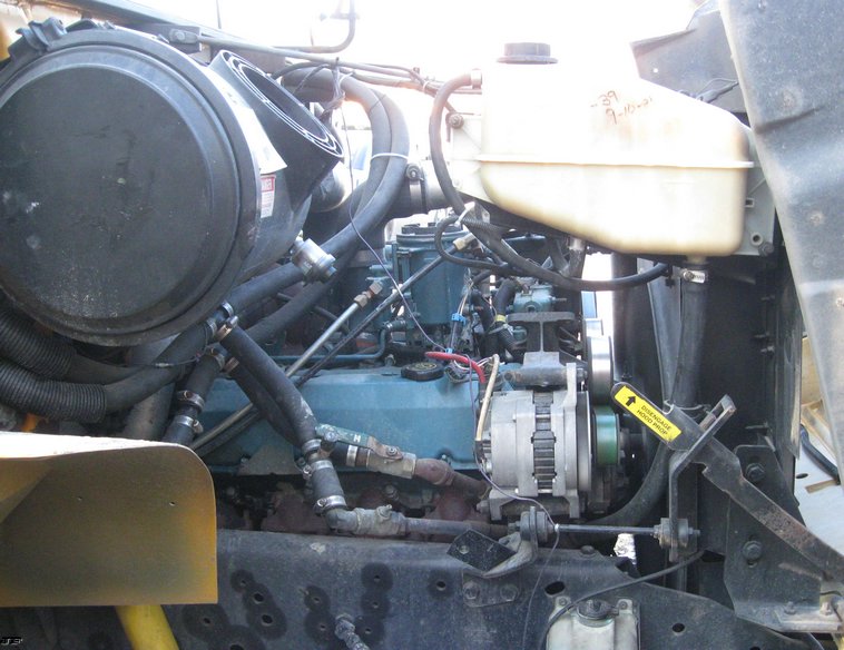 image for item 6522 1998 International 3800 66 passenger school bus