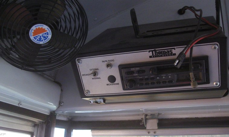 image for item 6525 2000 Thomas 65 passenger school bus