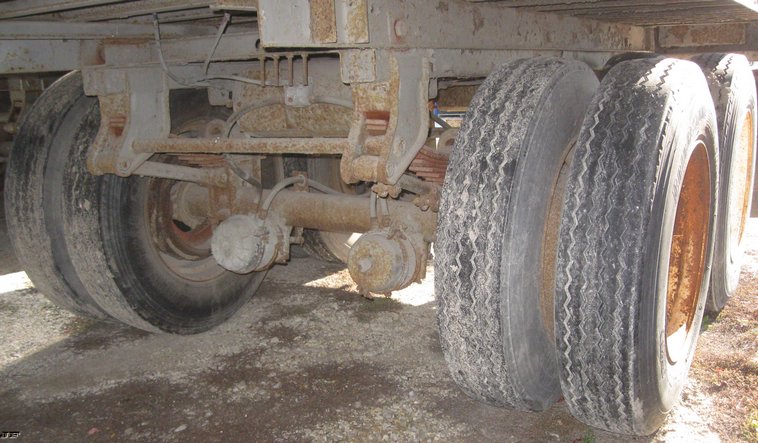 image for item 6529 1976 Great Dane 810TL 43.5' dry van trailer