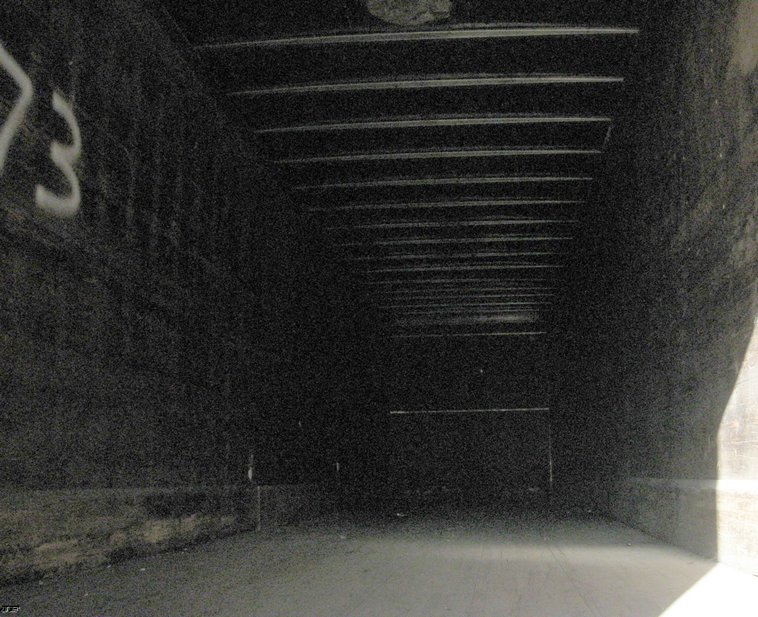 image for item 6530 1971 Great Dane 810T40 43.5' dry van trailer