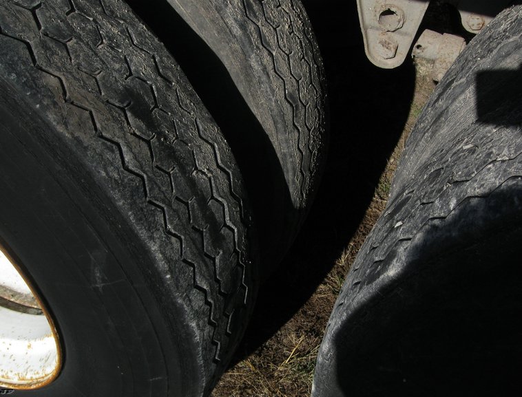 image for item 6531 1975 Great Dane 810T40 Great Dane 42' dry van trailer