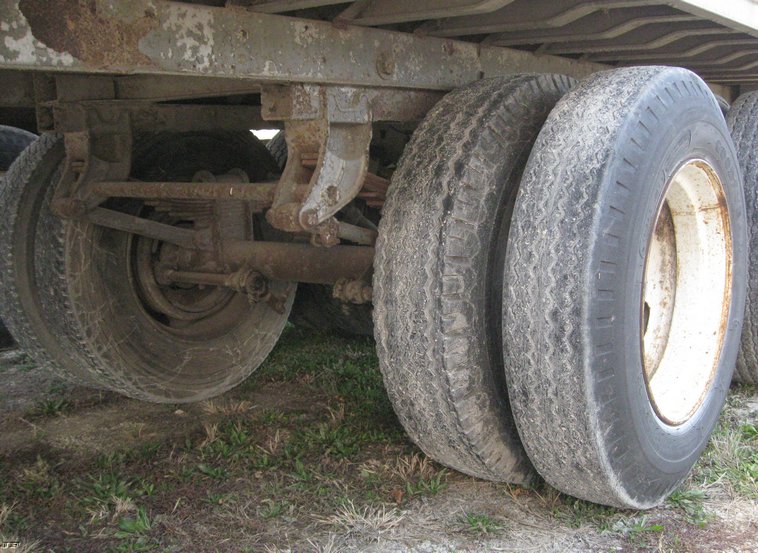 image for item 6532 1969 Great Dane 926T 40' dry van trailer