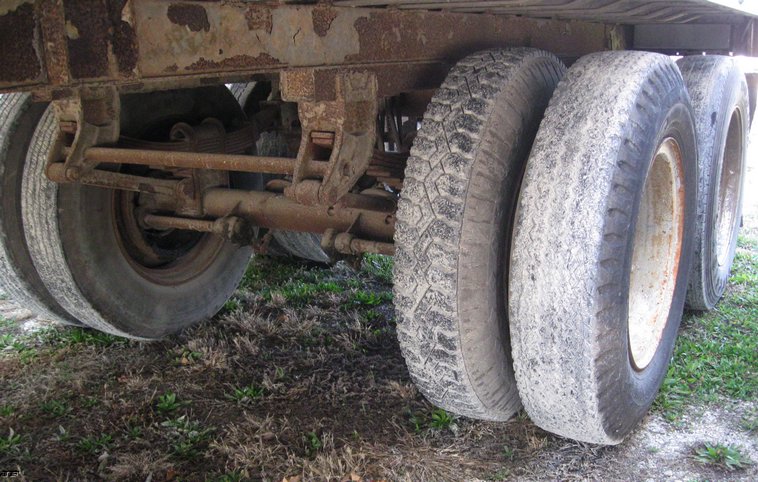 image for item 6533 1969 Great Dane 926T38 38' dry van trailer