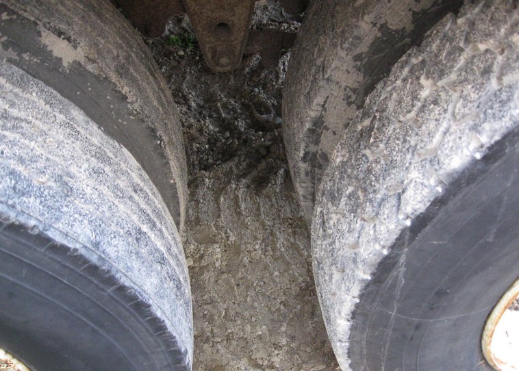 image for item 6535 1990 Utility V5ZR 48' dry van trailer