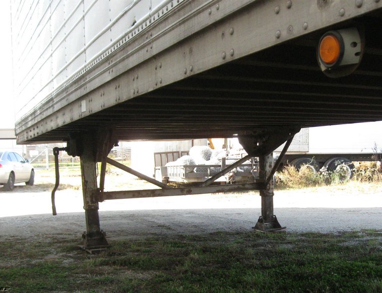 image for item 6537 1989 Trailmobile 45' refrigeration trailer