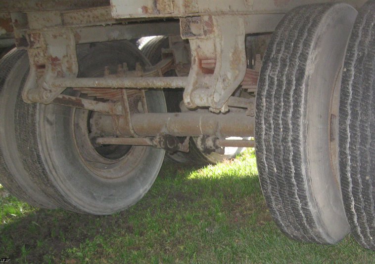 image for item 6540 1972 Great Dane 42' dry van trailer