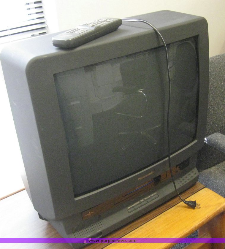 image for item 6577 Assorted furniture