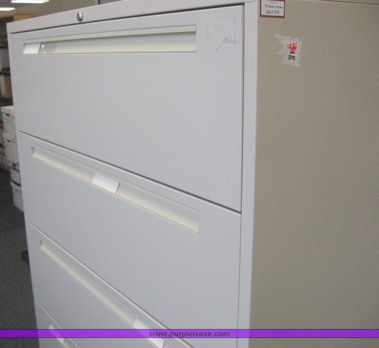 image for item 6577 Assorted furniture