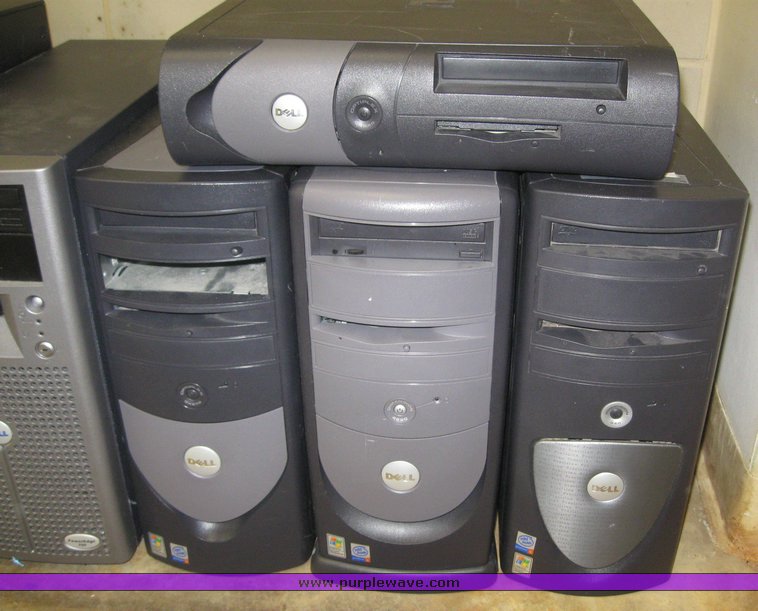 image for item 6591 (7) Dell desktop computers