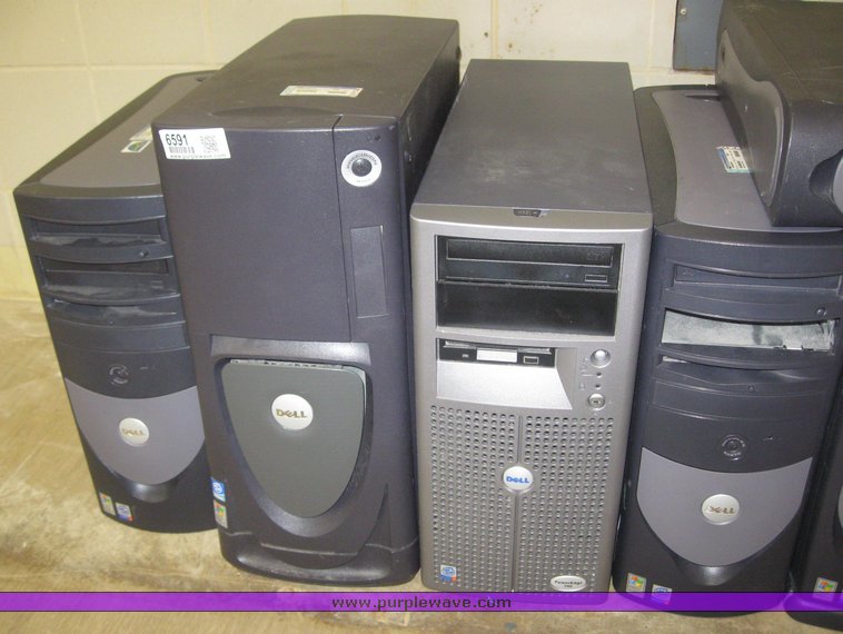 image for item 6591 (7) Dell desktop computers