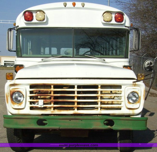 image for item 1000 1973 Ford Blue Bird bus