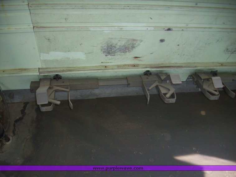 image for item 1000 1973 Ford Blue Bird bus