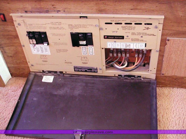 image for item 1100 1981 Pace Arrow Class A motor home