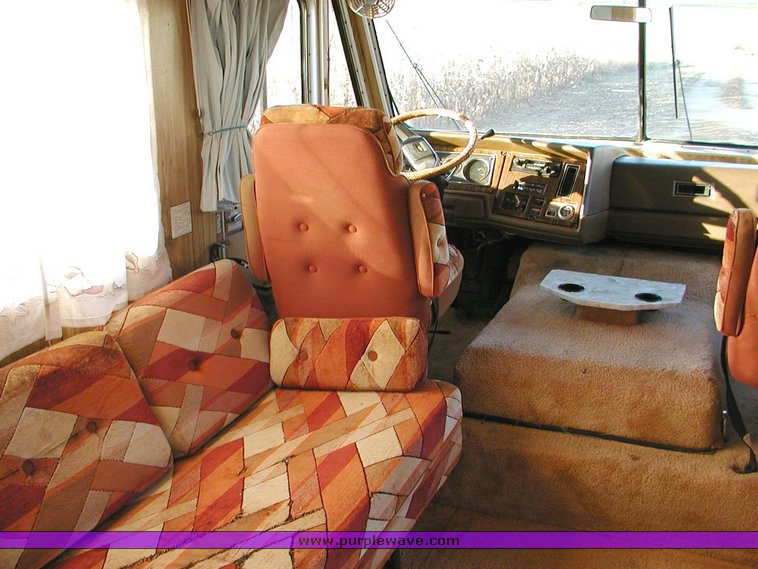 image for item 1100 1981 Pace Arrow Class A motor home
