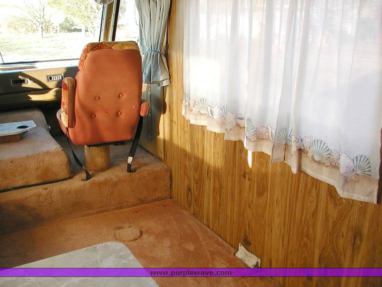 image for item 1100 1981 Pace Arrow Class A motor home