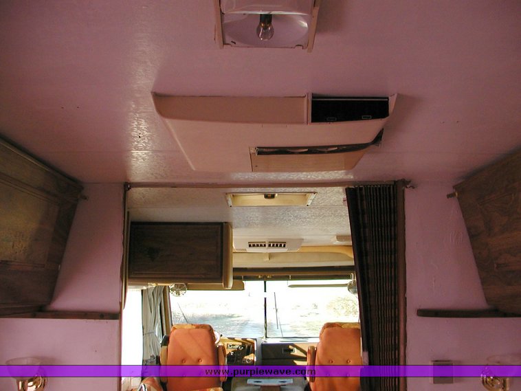 image for item 1100 1981 Pace Arrow Class A motor home