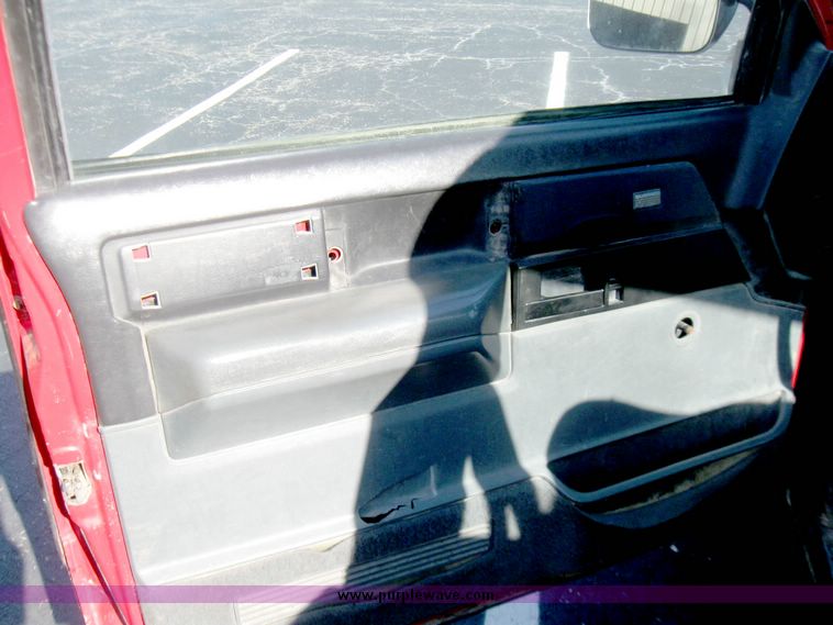 image for item 3967 1988 Chevrolet Silverado K2500 single cab pickup