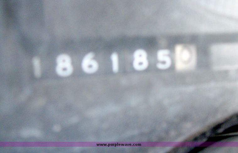 image for item 3967 1988 Chevrolet Silverado K2500 single cab pickup